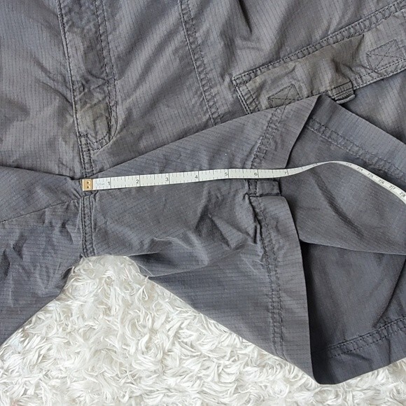 Mens grey gray Magellan Cargo Walking Hiking Casual Cargo Shorts 7" size 40 - Picture 10 of 10